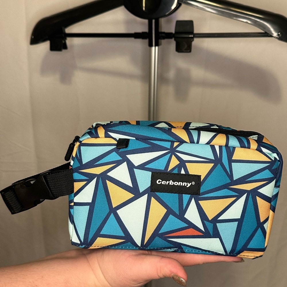 Cerbonny Geometric Freezable Lunch Bag and Mini Cooler